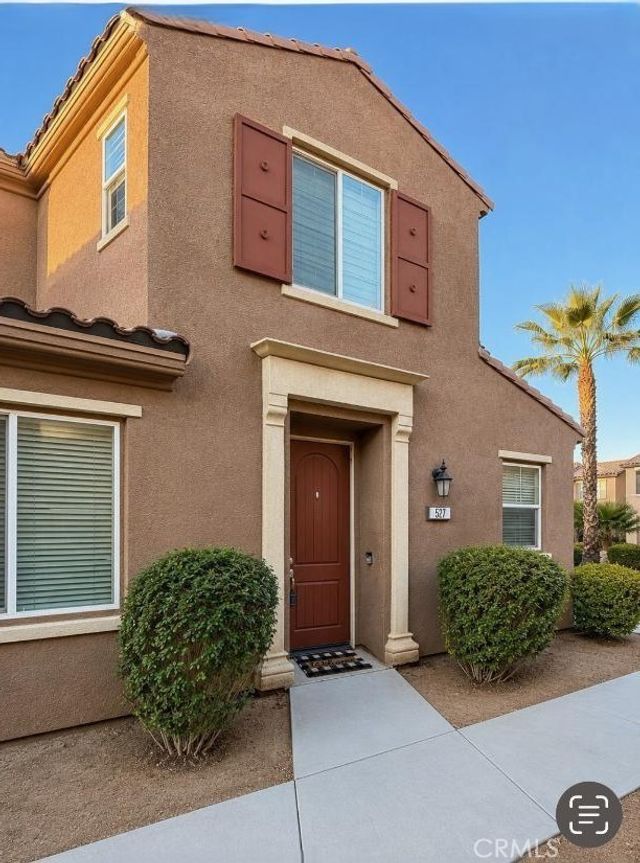 527 Via De La Paz, Palm Desert