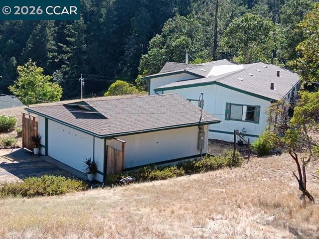 26540 Daphne Way, Willits