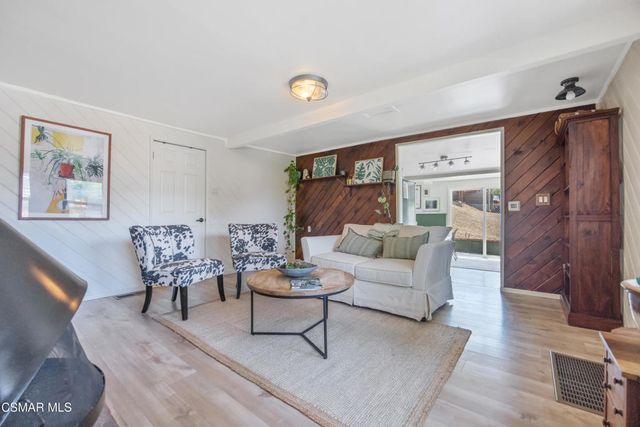 1268 Black Canyon Road, Simi Valley