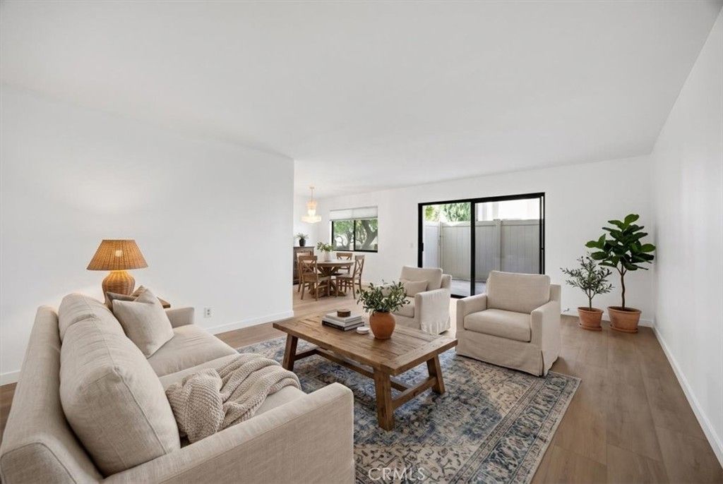 13205 Avenida Santa Tecla # B, La Mirada