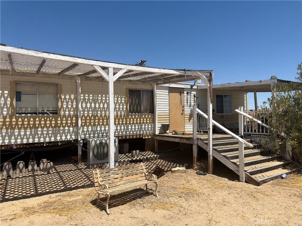 2811 Pebble Road, 29 Palms