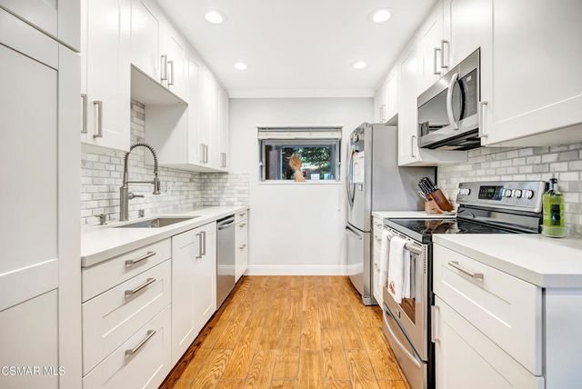 2623 Antonio Drive # 106, Camarillo