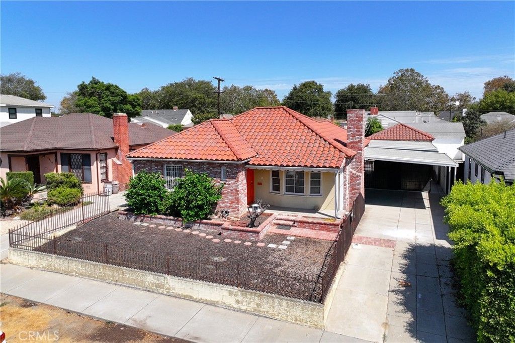 3920 Buckingham Road, Los Angeles