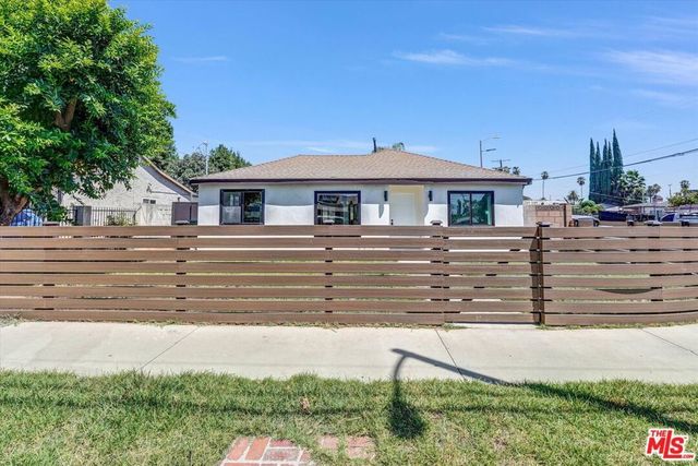 21001 Gault Street, Los Angeles