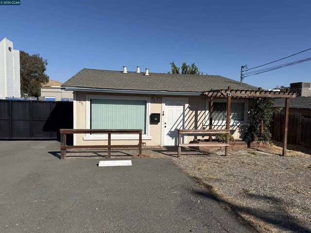 251 Arthur Rd, Martinez