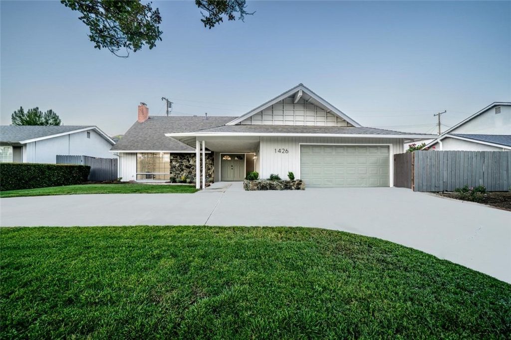 1426 5th, Redlands