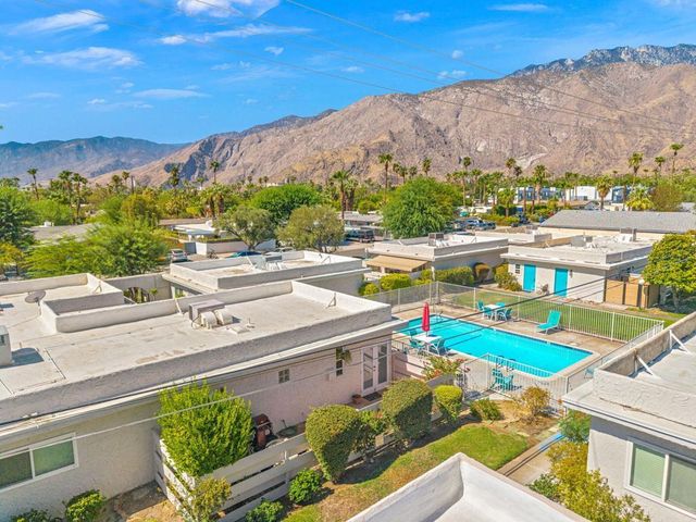 800 E Cottonwood Road # 2, Palm Springs