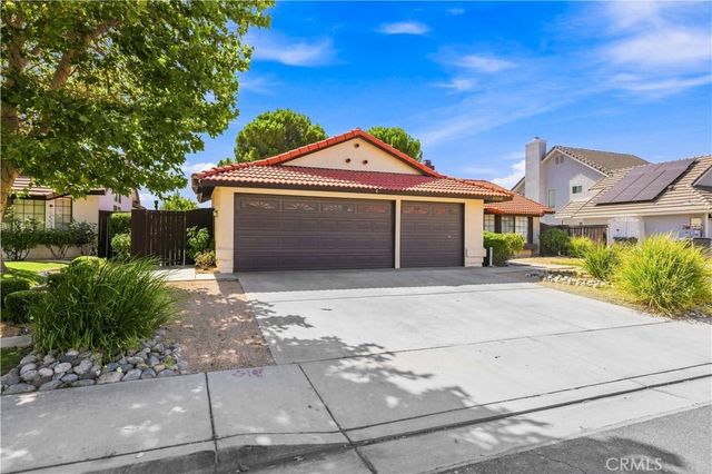 39341 Rockcliff Court, Palmdale