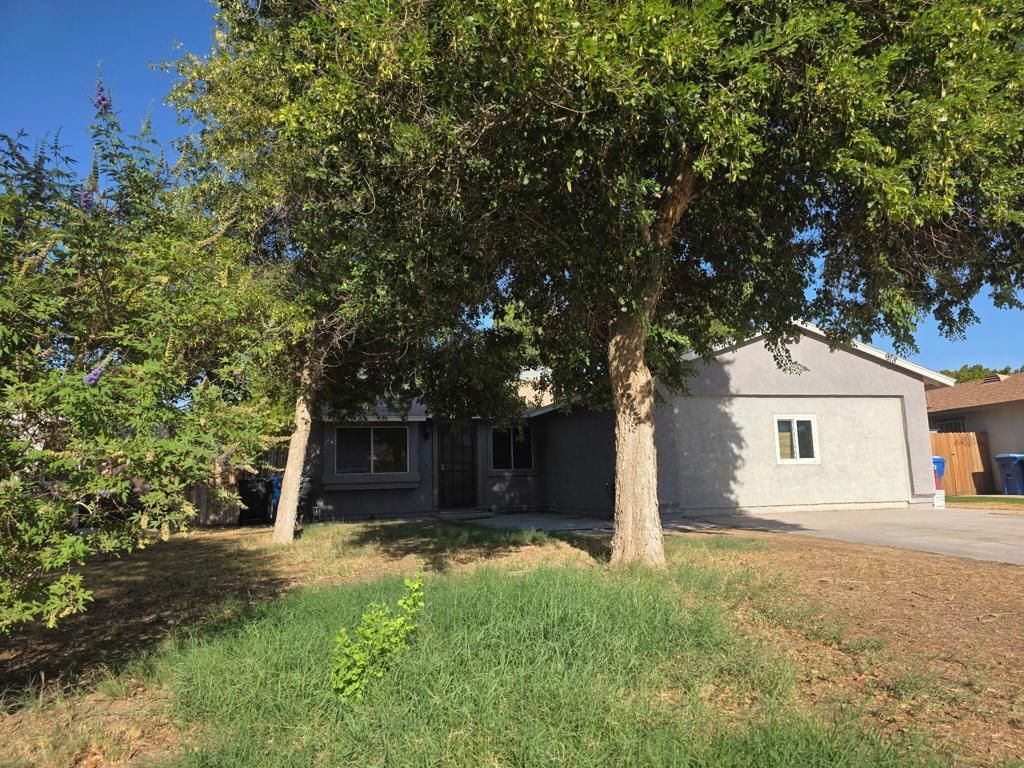 978 Pater Street, Brawley