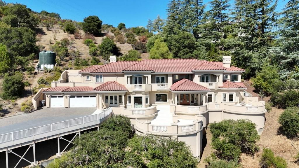 11837 Upland Way, Cupertino
