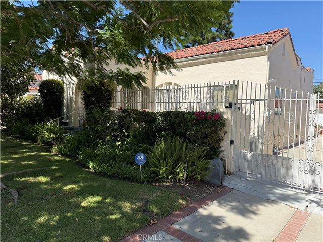 909 S Cochran, Los Angeles