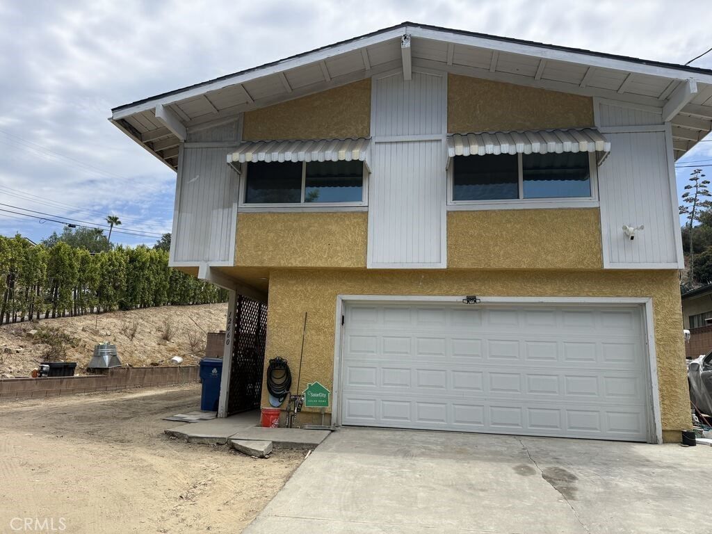 12660 Gain Street, Pacoima