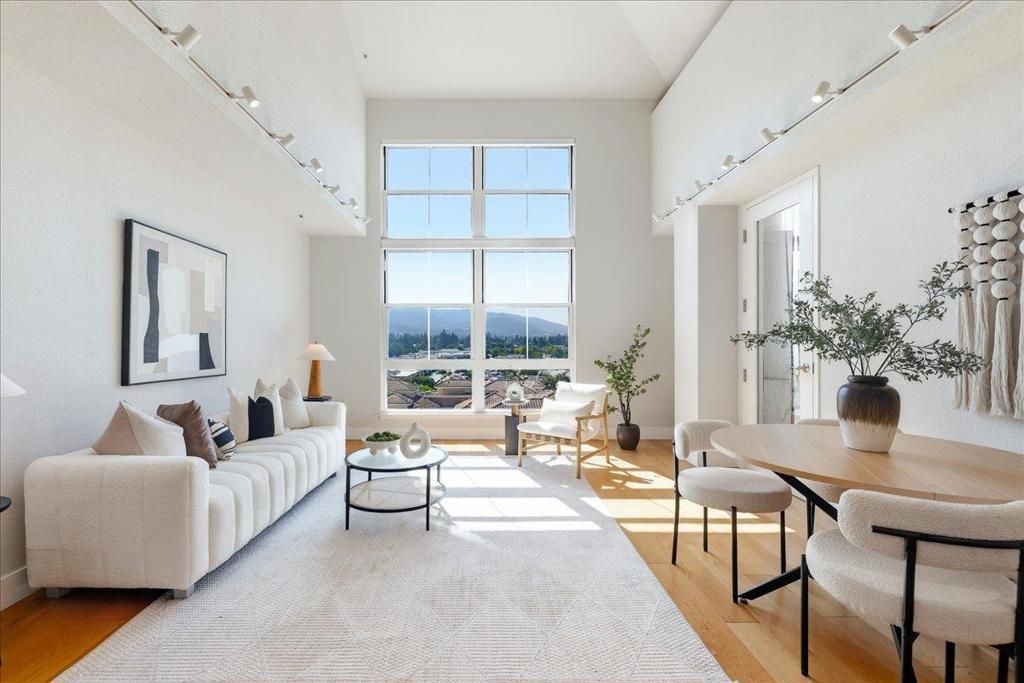 20488 Stevens Creek Boulevard # 1816, Cupertino