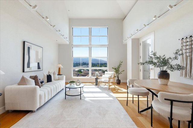 20488 Stevens Creek Boulevard # 1816, Cupertino