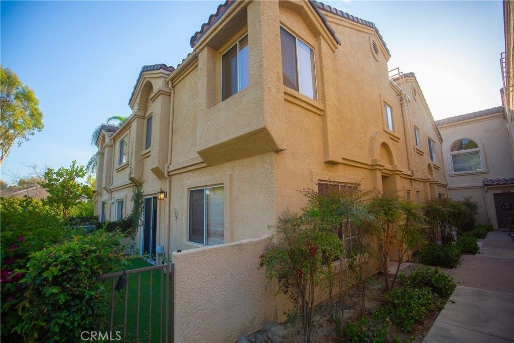 21224 Jasmines, Lake Forest