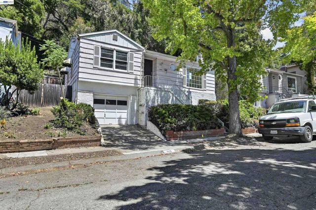 169 Marlow Dr, Oakland