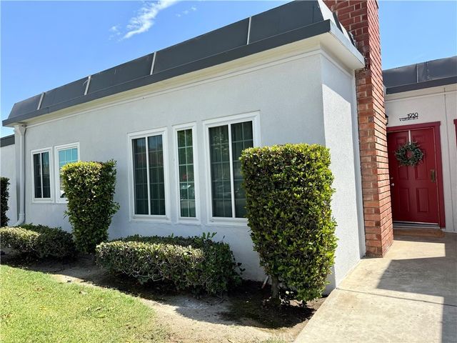 1950 W Glenoaks #a, Anaheim