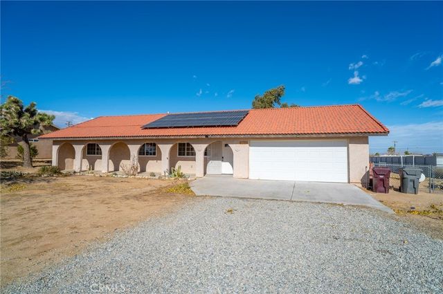 58168 Canterbury, Yucca Valley