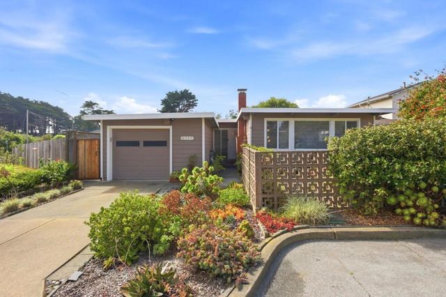 N/A, Moss Beach