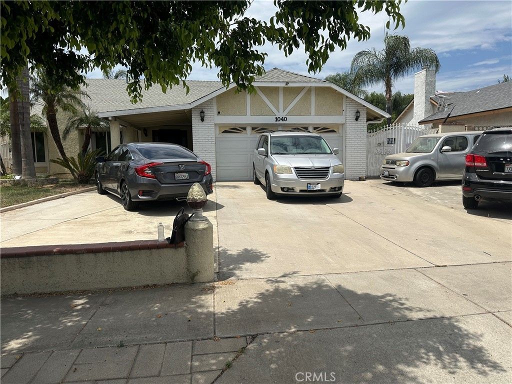 1040 S Alice, Rialto