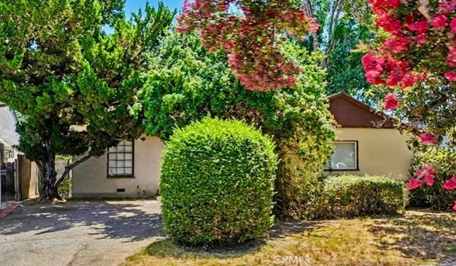 16636 Gilmore Street, Van Nuys