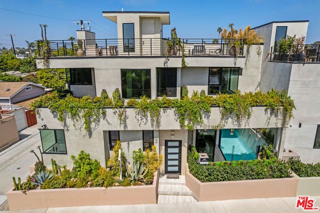 616 7th, Venice