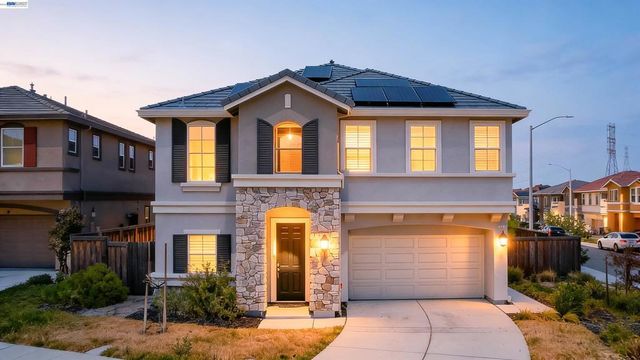 3001 Aragon Dr, Pittsburg