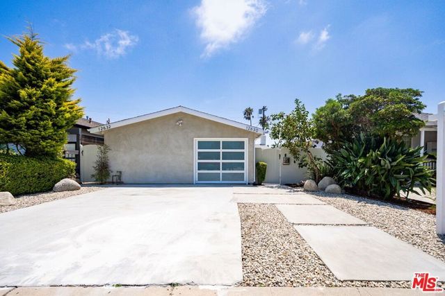 12630 Gilmore Avenue, Los Angeles