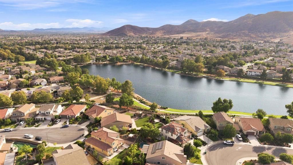 29706 Caravel, Menifee