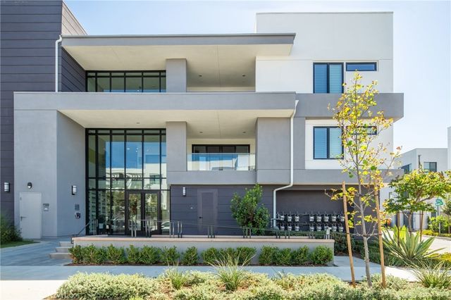 16235 Dawn Way # 204, Tustin