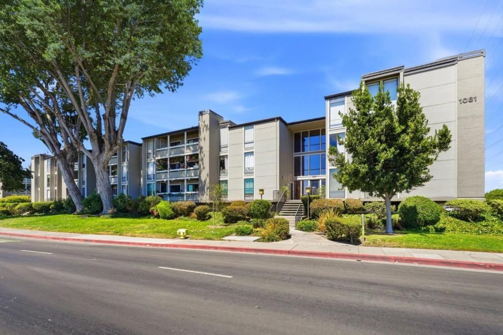 1081 Beach Park Boulevard # 213, Foster City