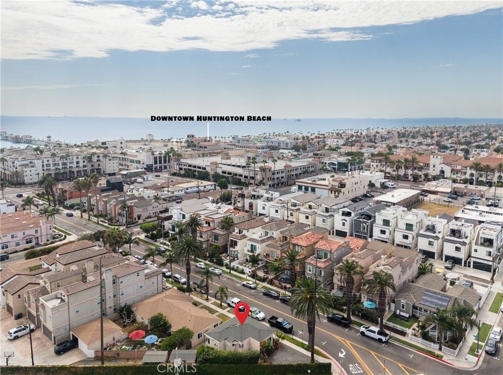 320 2nd Street, Huntington Beach