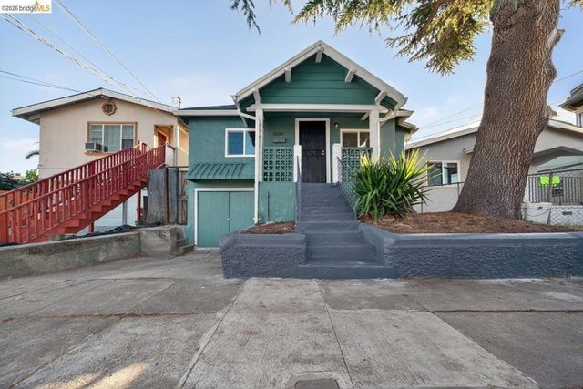 5533 Edgerly St, Oakland