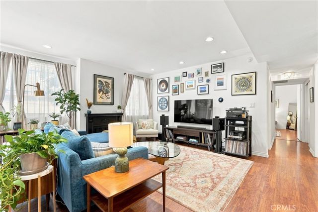 3315 Griffith Park Boulevard # 109, Los Angeles