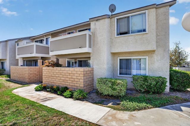 8512 Belmont # 31, Cypress