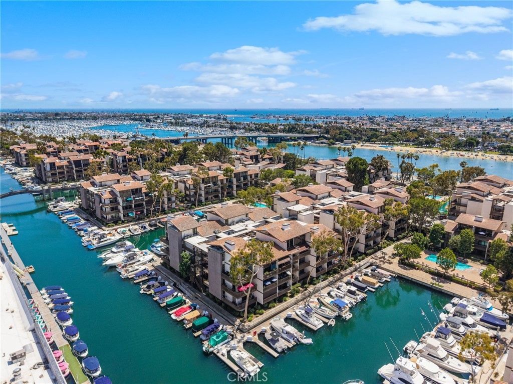 6112 Marina Pacifica N, Long Beach