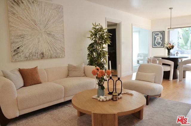 1328 Havenhurst Drive # 202, West Hollywood