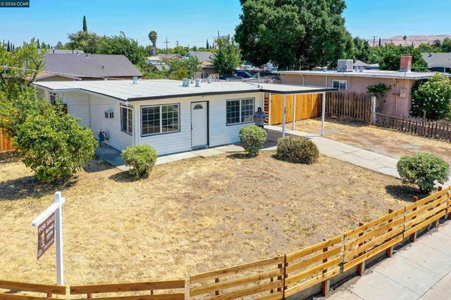 10 Canal Dr, Bay Point