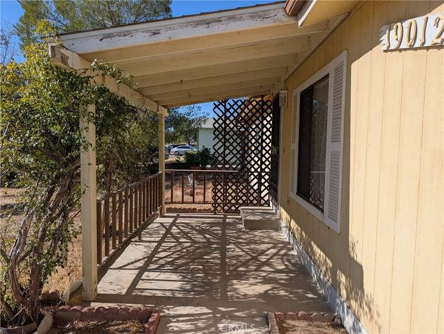 19012 Panther Avenue, Adelanto
