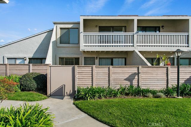 17885 Maggie, Huntington Beach