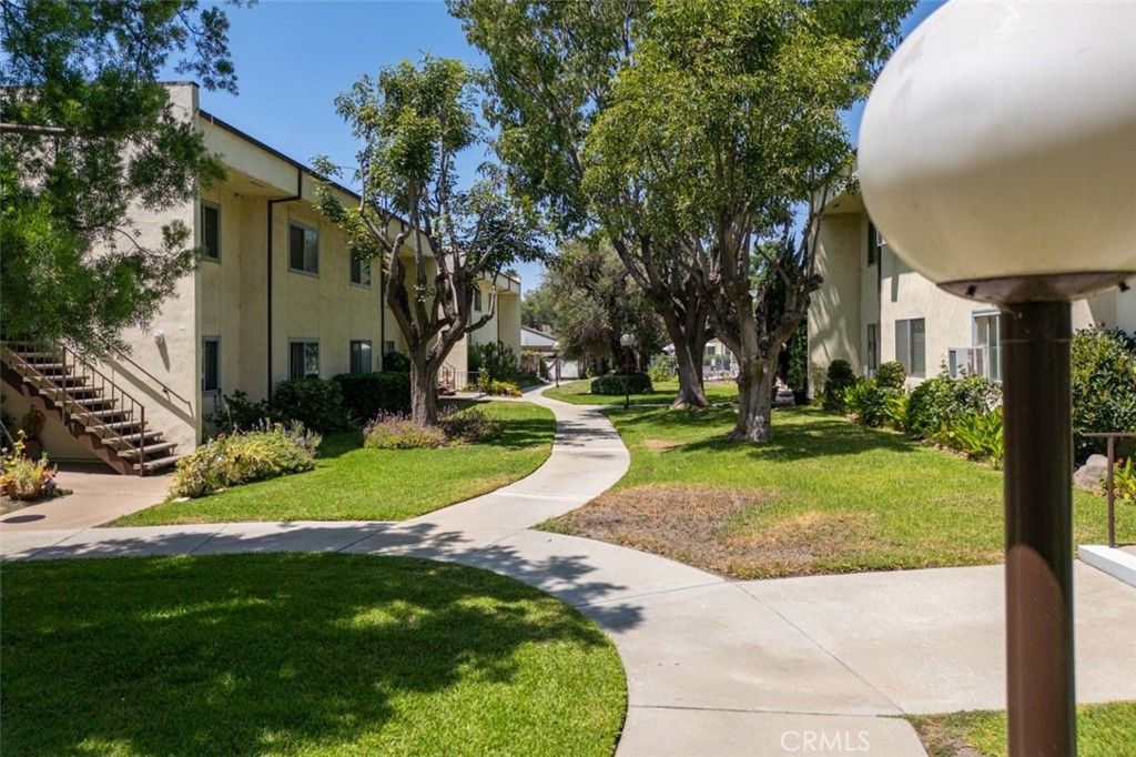 11813 Runnymede Street # 28, North Hollywood