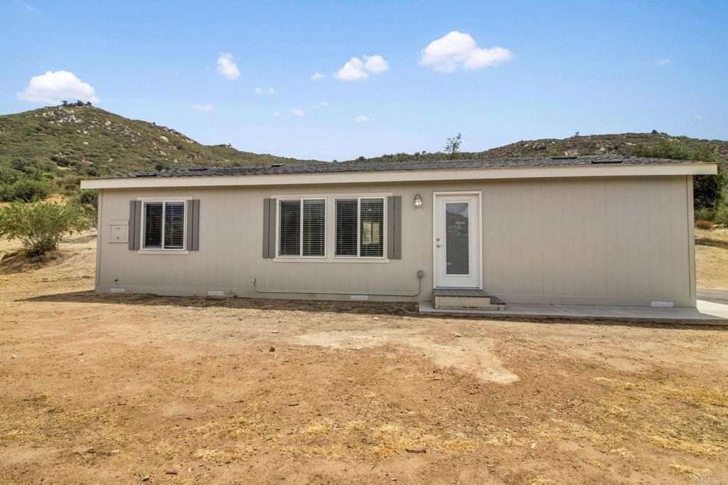 23671 Echo Hills Road, Descanso
