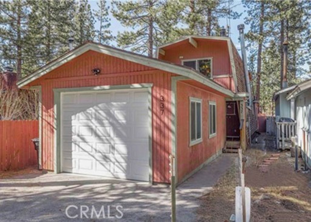 337 W Sherwood, Big Bear City