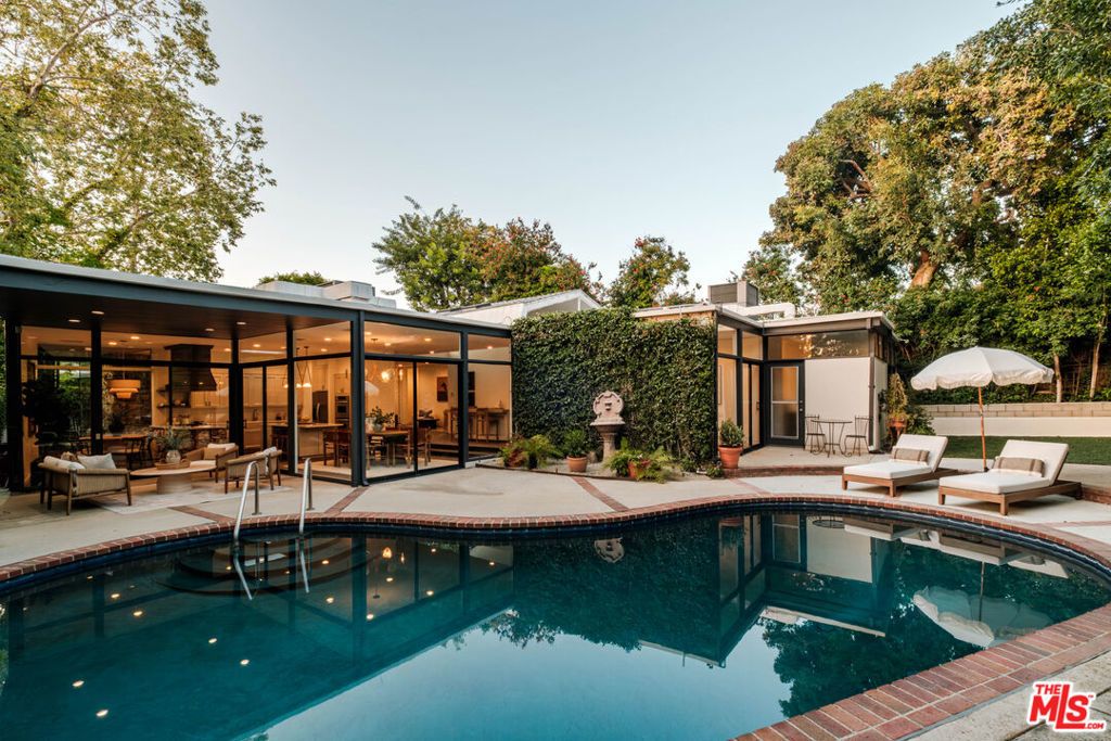 1151 Angelo Drive, Beverly Hills