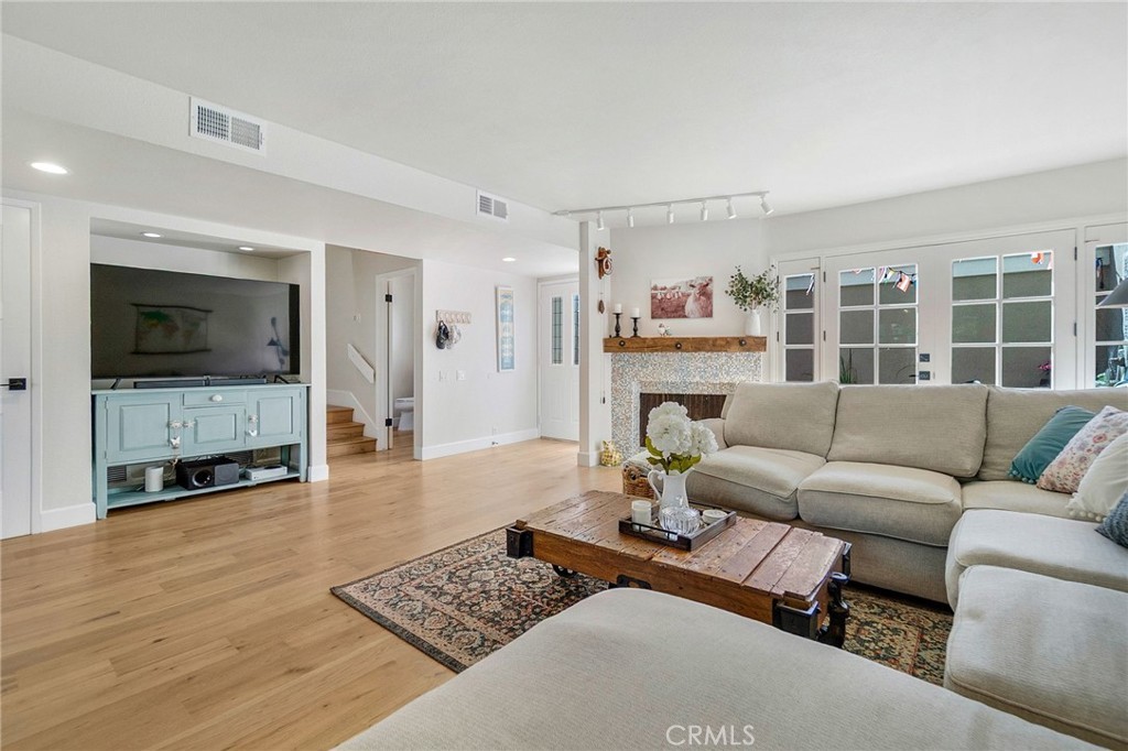 Photo of Listing #OC26173549