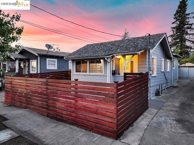 3818 Suter St, Oakland
