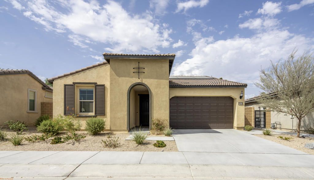 39810 Felicita Parkway, Palm Desert