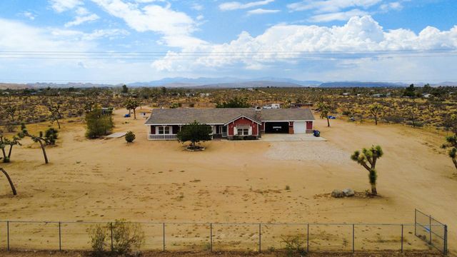 4224 Yucca Mesa Road, Yucca Valley