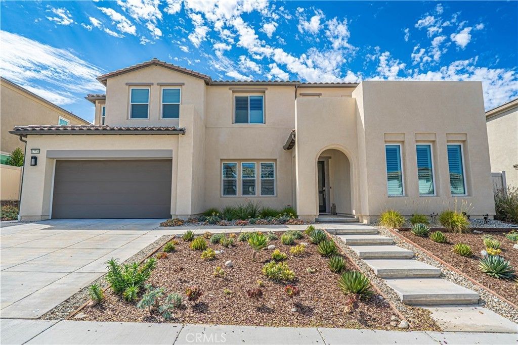 17730 Hillside Way, Saugus