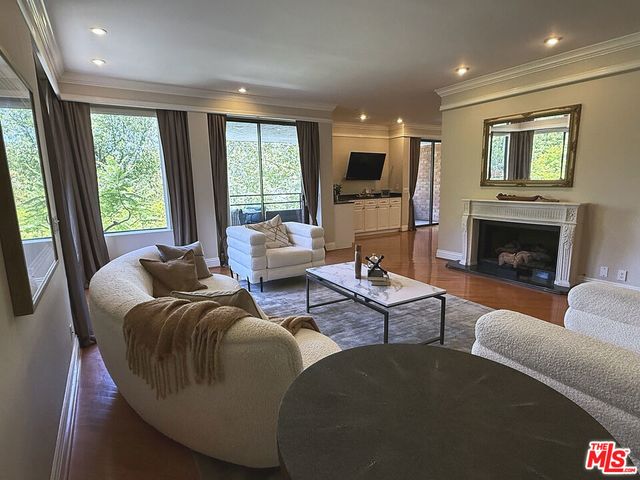 4752 Park Encino Lane # 212, Encino